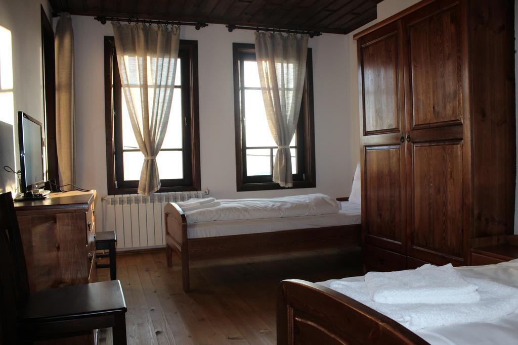 Delchevata Kushta V Leshten Habitación foto